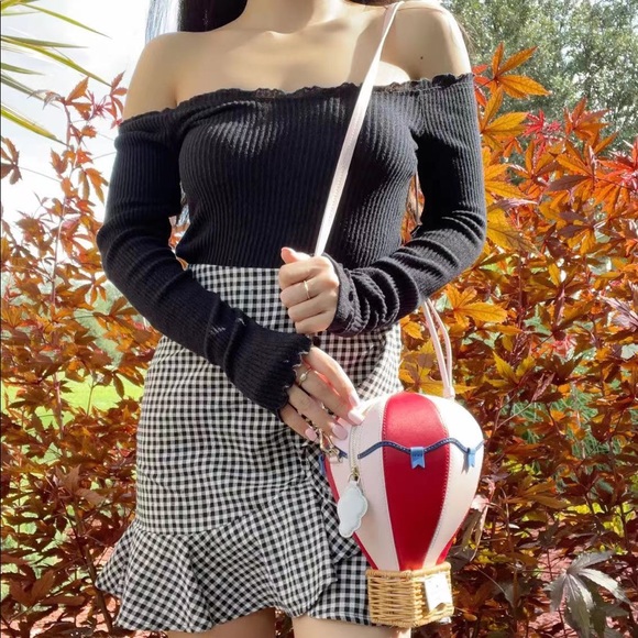 kate spade Handbags - Kate Spade Novelty Crossbody 🎈